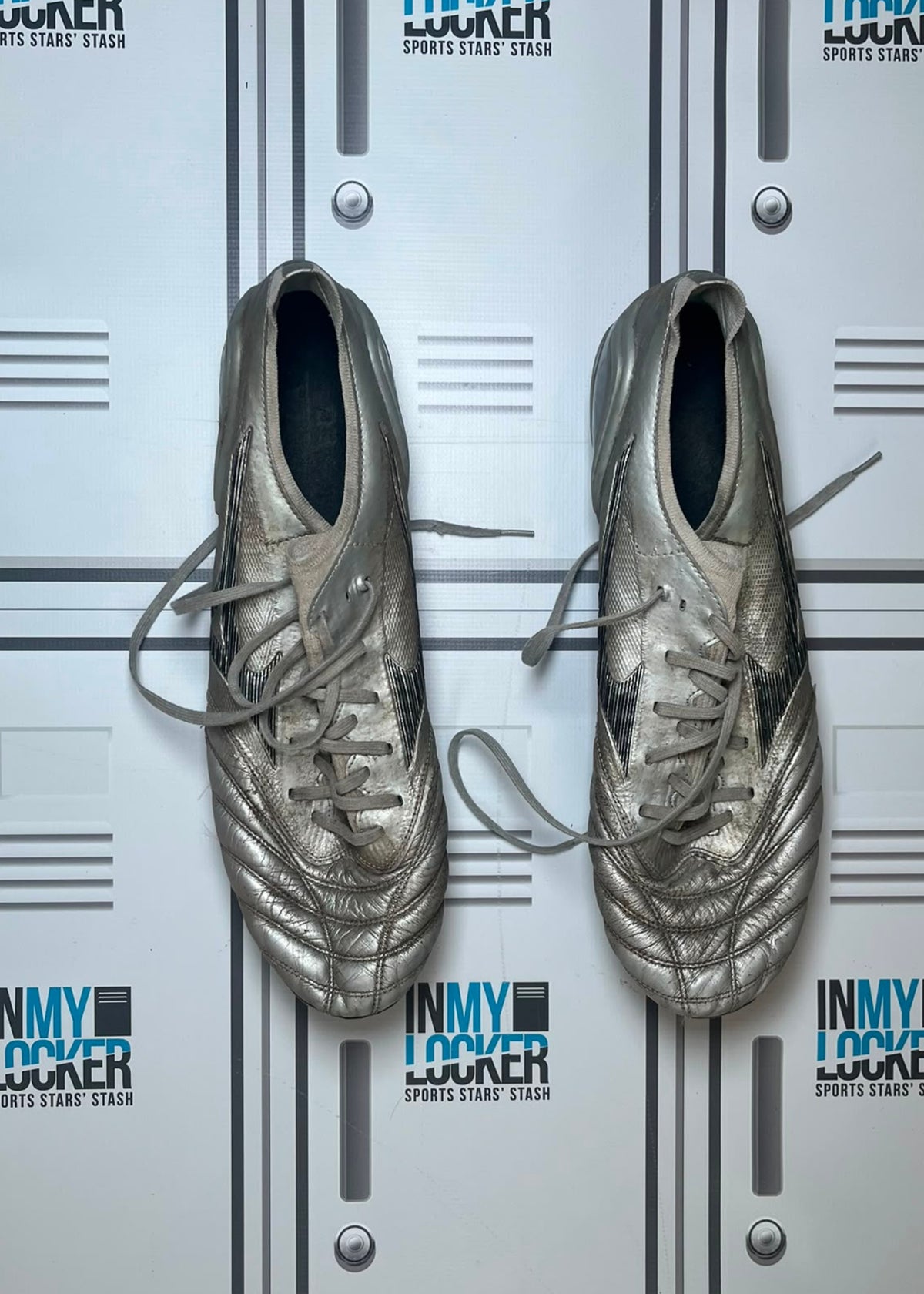 Afo Fasogbon - Mizuno Morelia Neo Rugby Boots [Silver]