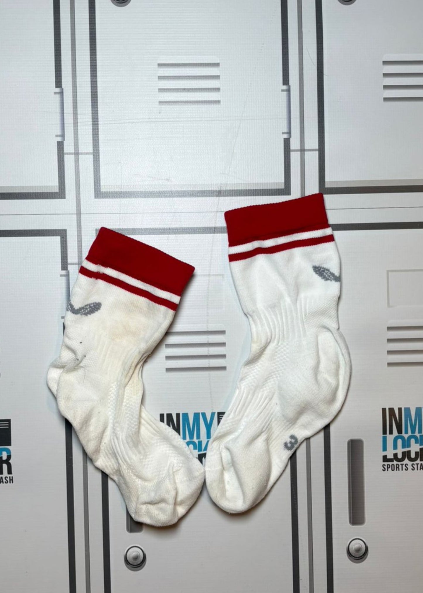 England Rugby - Castore Mid Calf Training Socks [White and Red]