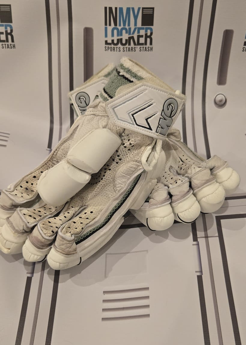 Gunn and Moore Somerset Player Worn Adult Right Hand LE Original Batting Gloves [White]