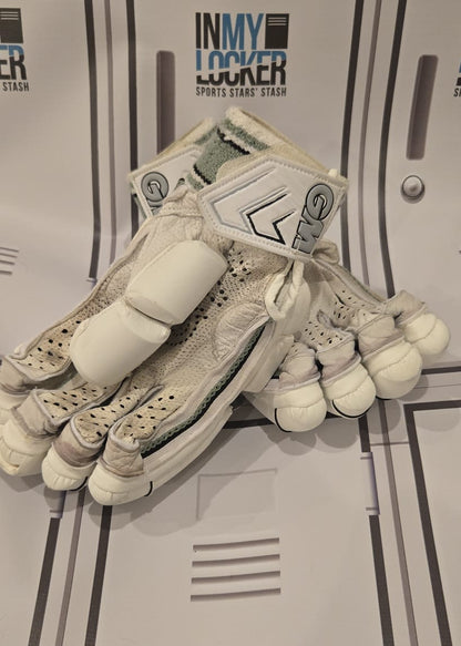 Gunn and Moore Somerset Player Worn Adult Right Hand LE Original Batting Gloves [White]