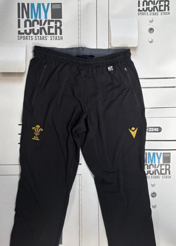 Henry Thomas - Wales Rugby Initialled Gym Joggers [Black & Gold]