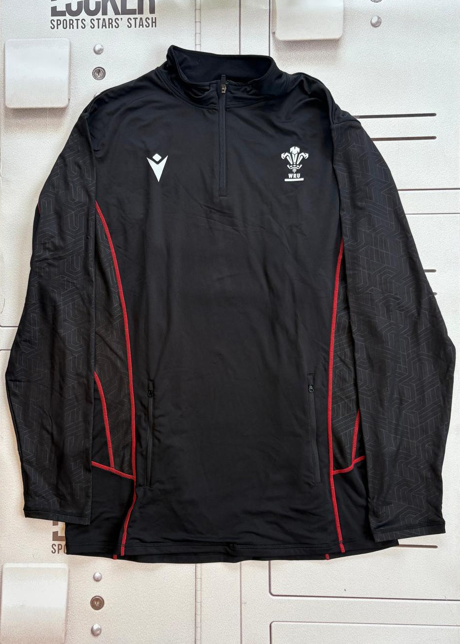 Henry Thomas - Wales Rugby Initialled 1/4 Zip Mid Layer Top [Black]