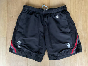 Warren Gatland - Wales Rugby Gym Shorts [Black, Red & Grey]