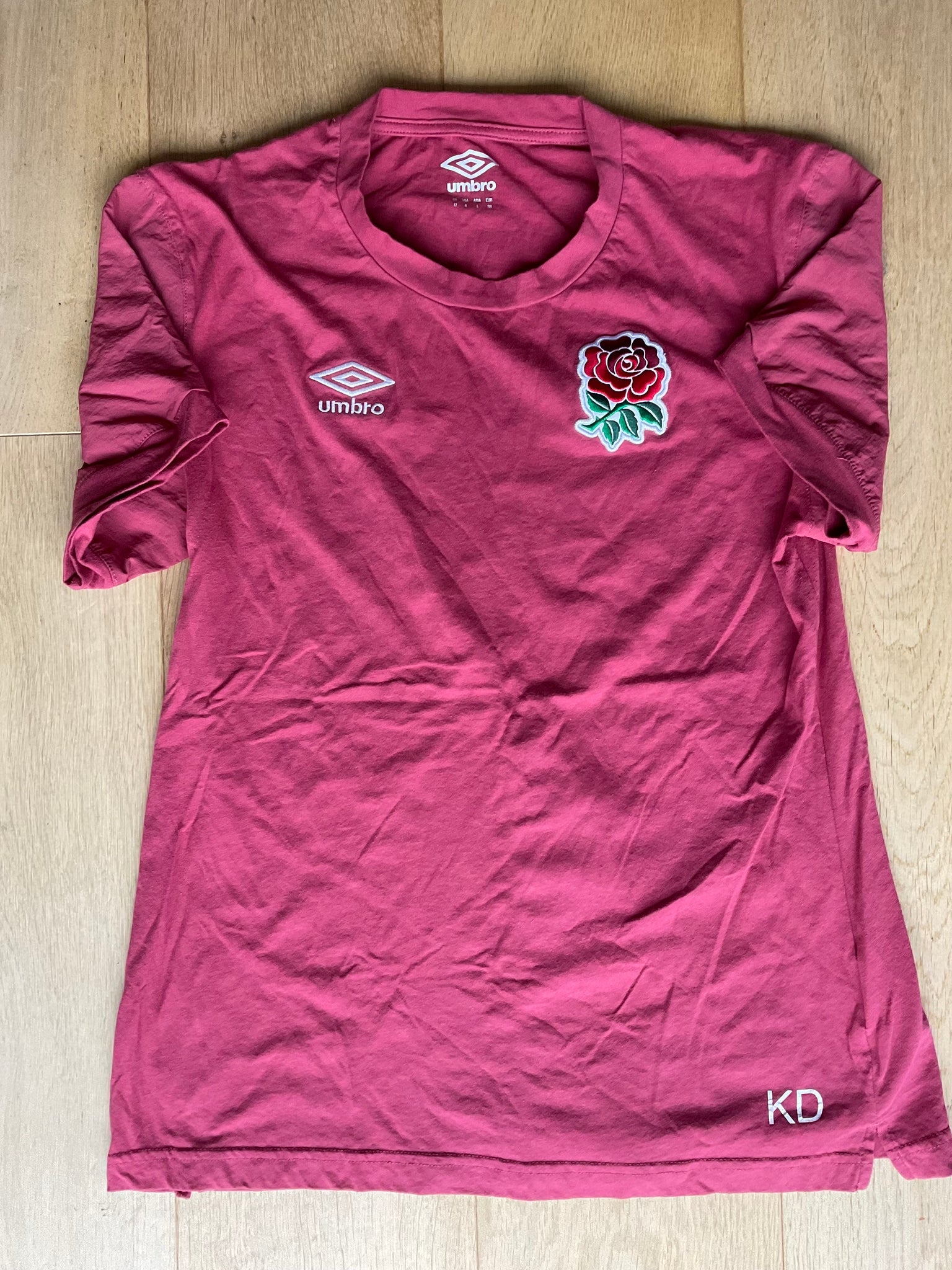 KD Initials - England Rugby Travel T-Shirt [Dusty Pink]