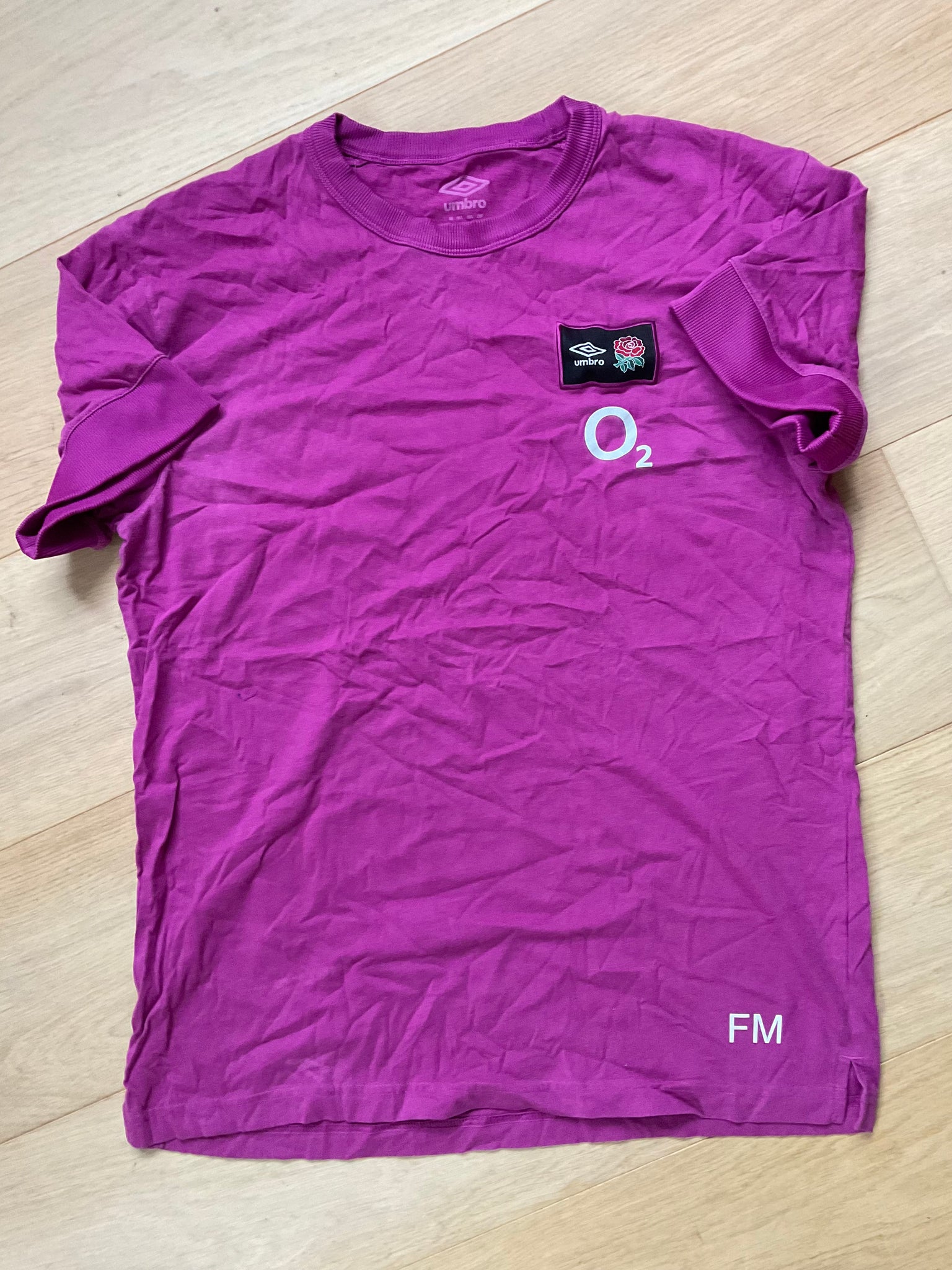 FM Initials - England Rugby Travel T-Shirt [Pink]