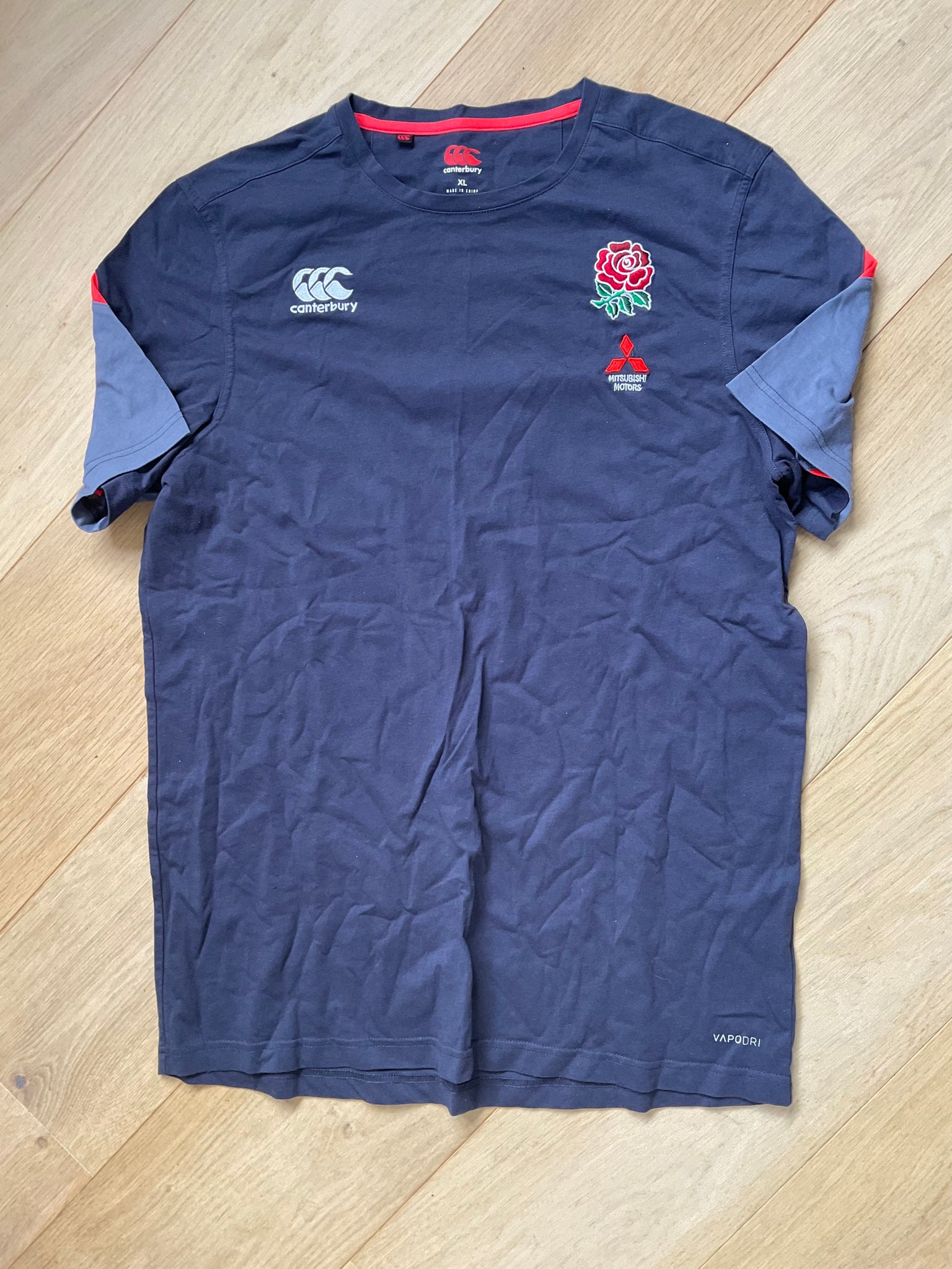 Tom Curry - England Rugby T-Shirt [Graphite & Orange]