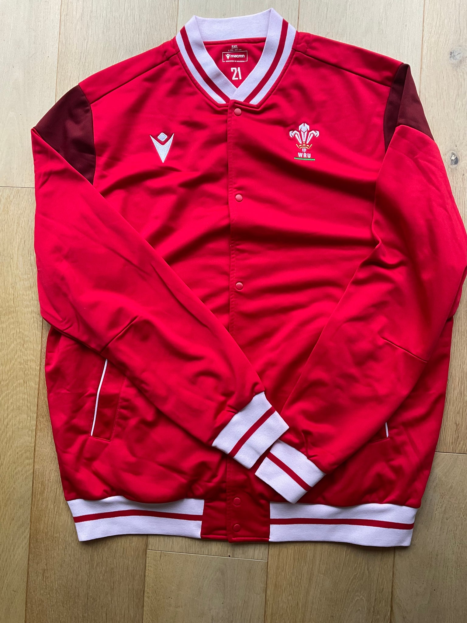 Wales Rugby Anthem / Presentation Jacket [Red & White]