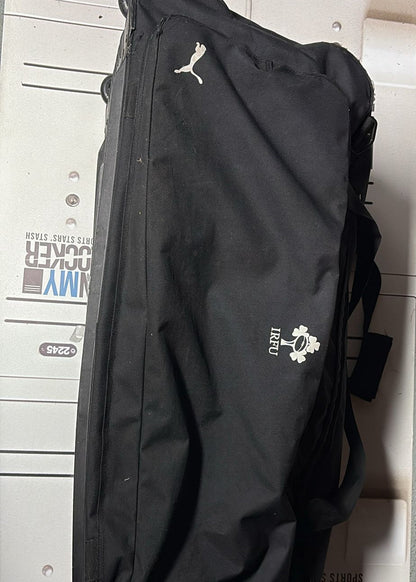 Ireland Rugby Slazenger Wheeled Kit Bag [Black]