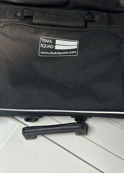 Ulster Rugby Kukri 2 Wheeled Holdall [Black]