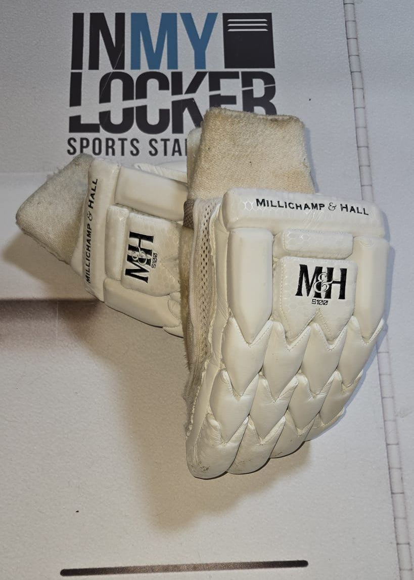 Somerset Player Worn Right Handed Millichamp & Hall S100 Batting Gloves [White]