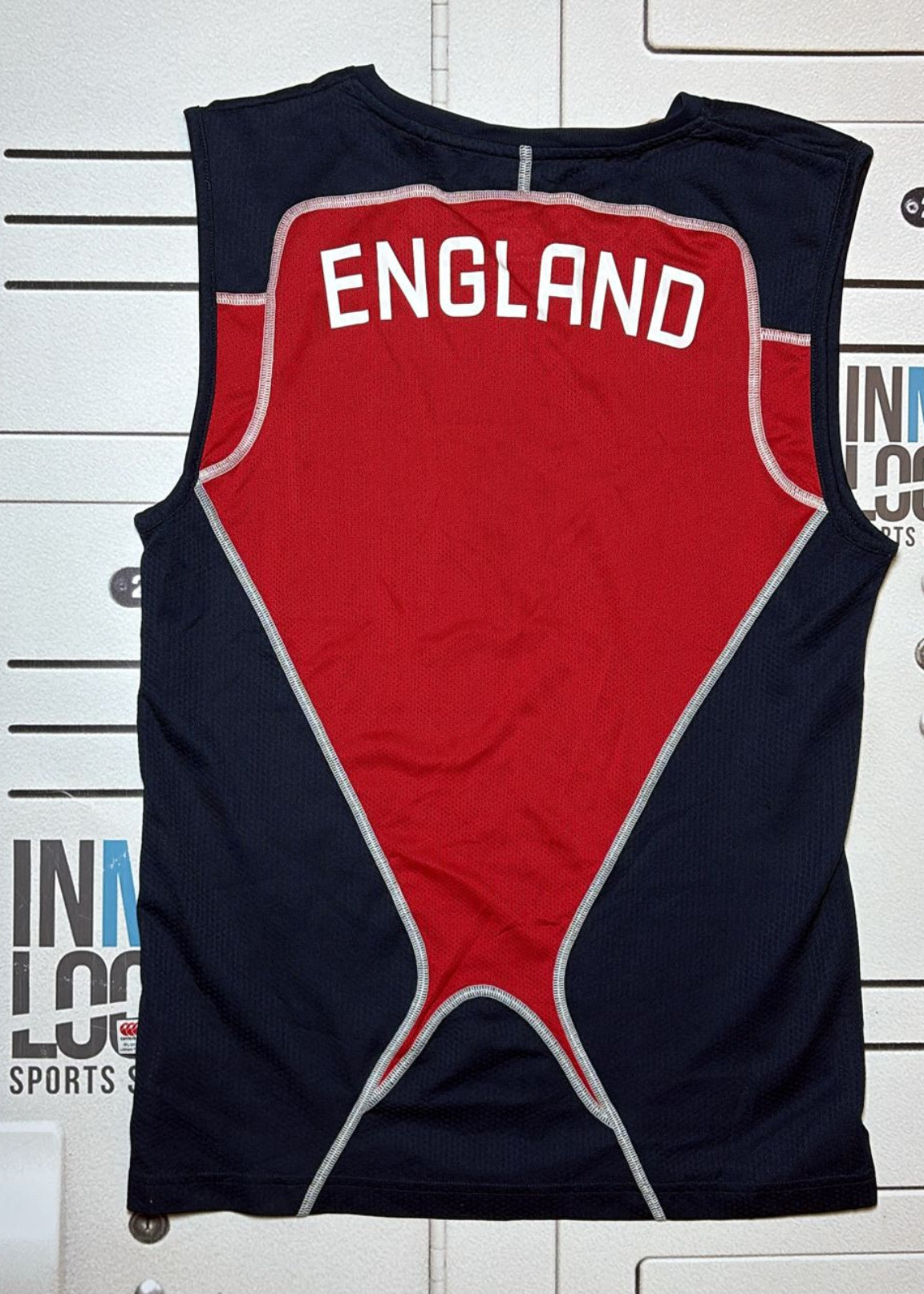 Marcus Watson England Rugby Gym Vest Initialled MW [Navy and Red]