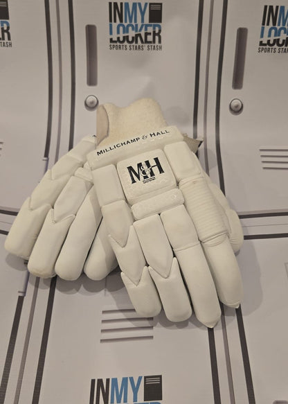 Millichamp & Hall Somerset Player Worn Right Hand S200 Batting Glove [White]