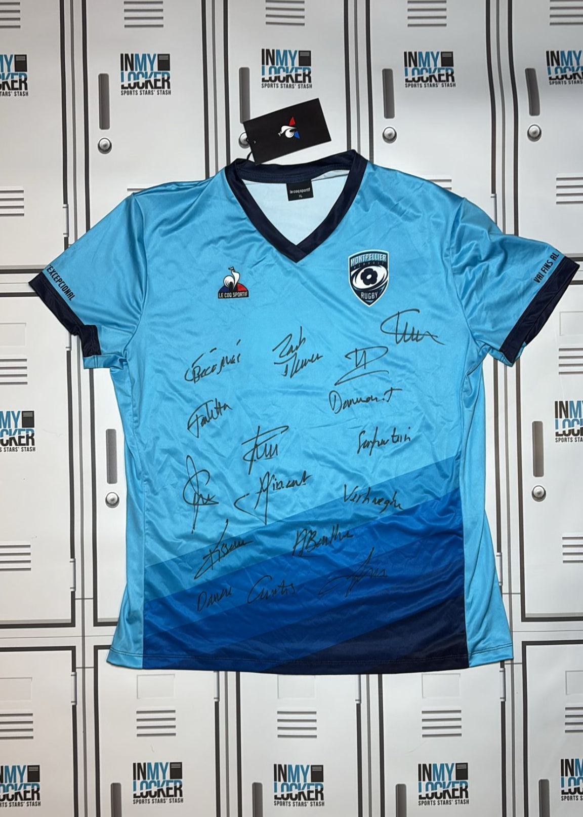 Montpellier Rugby Squad Signed Gym Shirt [Blue]