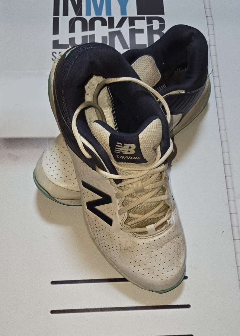 Somerset Cricket Club New Balance CK4030 Spikes [White]