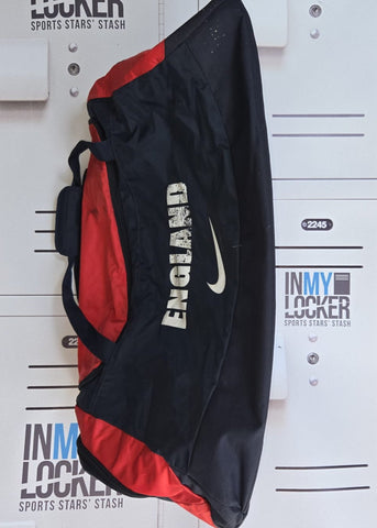 England Rugby - Medium Handheld O2 Holdall [Navy & Red]