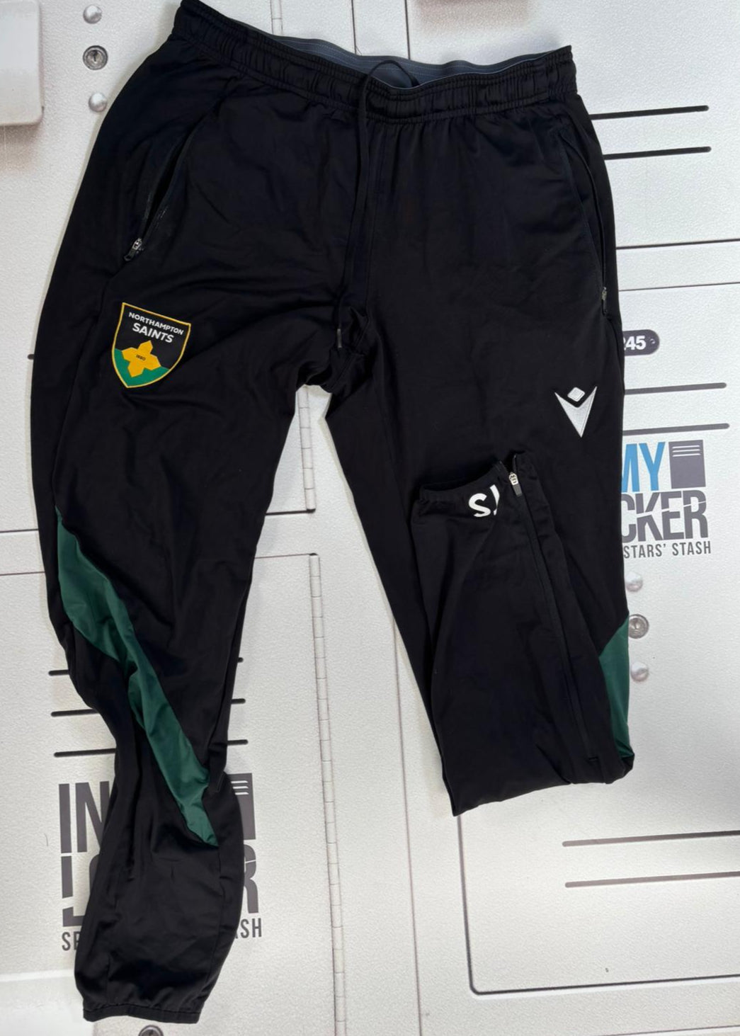 Tom Seabrook - Initialled Northampton Saints Gym Joggers [Black & Green]