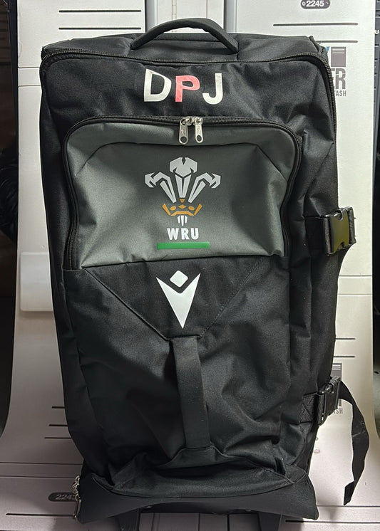 Wales Rugby Initialled Large Wheeled Holdall [Black]