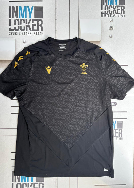 Wales Rugby - Initialled Squad Gym Shirt [Black]