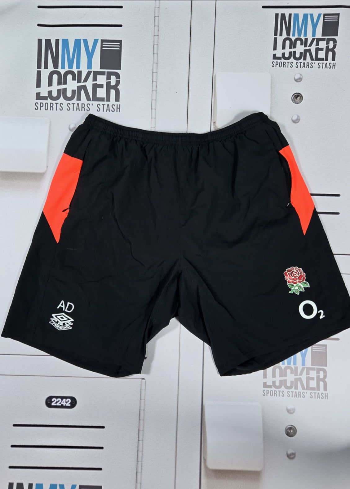 Alex Dombrandt - England Gym Shorts [Black / Red]