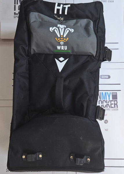 Henry Thomas - Wales Large Used Wheeled Holdall [Black]