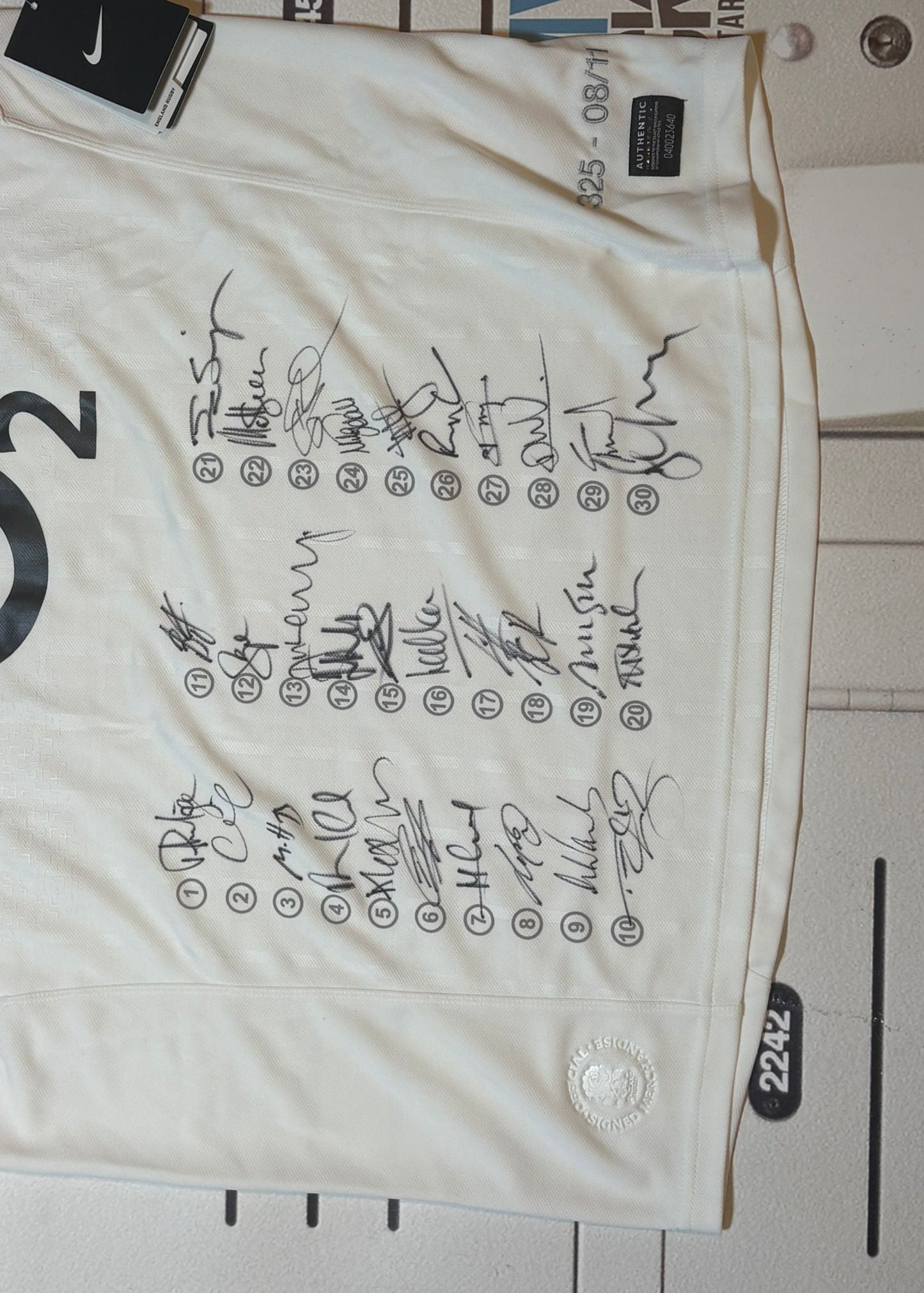 England Rugby - Squad Signed Shirt ref 325 [White]